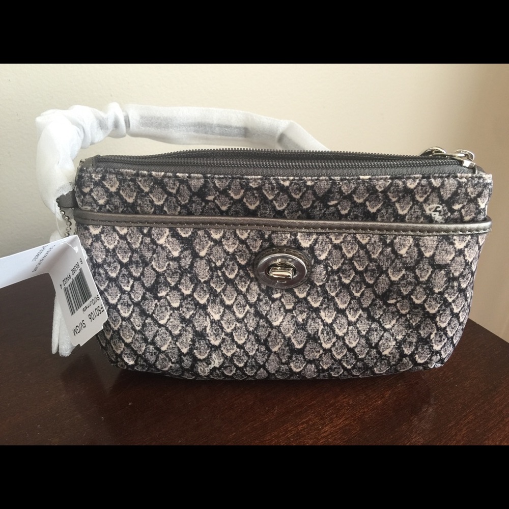 NWT Coach Wristlet